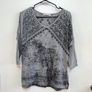 Curious Gypsy Womens Gray Tribal Aztec Studded V-Neck Top Size M 3/4 Sleeve Boho
